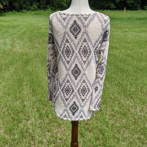 Ginger G cream grey Aztec print long sleeve L - Picture 3 of 4